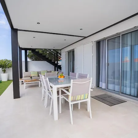 Ocean Vibes With Sea View And Private Heated Pool *