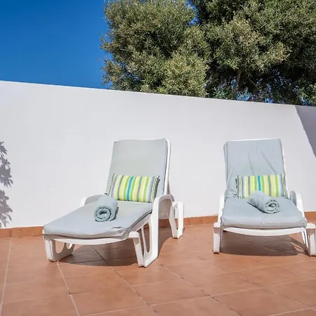 Ocean Vibes With Sea View And Private Heated Pool Holiday home *